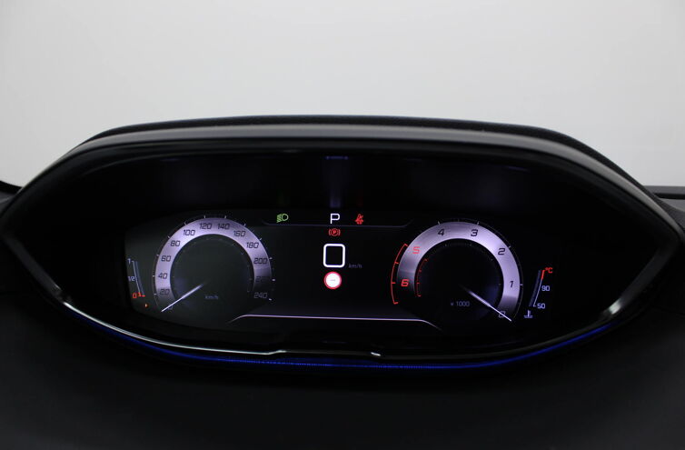 PEUGEOT 5008 SUV Diesel