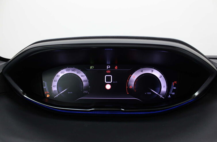 PEUGEOT 5008 SUV Diesel