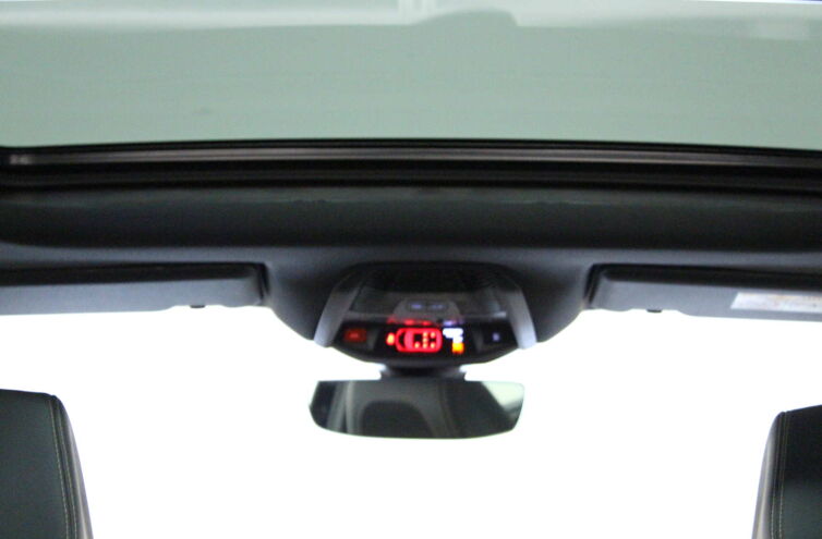 PEUGEOT 5008 SUV Diesel