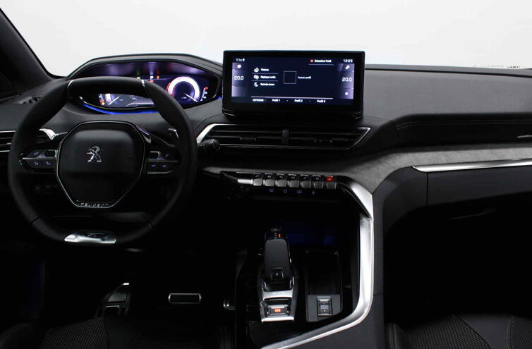 PEUGEOT 5008 SUV Diesel