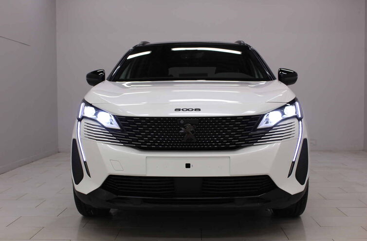 PEUGEOT 5008 SUV Diesel