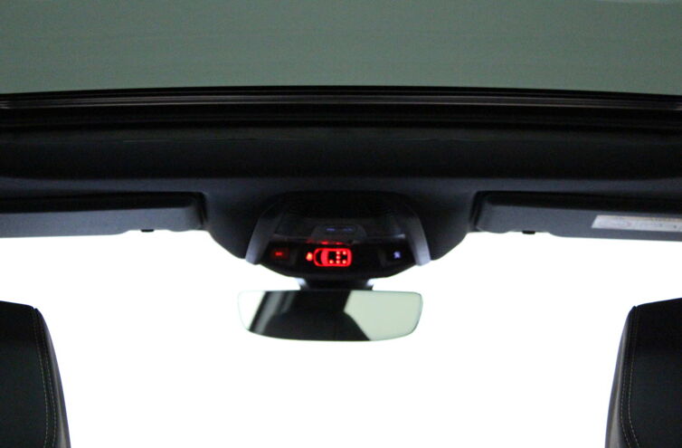 PEUGEOT 5008 SUV Diesel