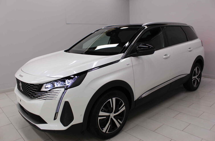 PEUGEOT 5008 SUV Diesel 