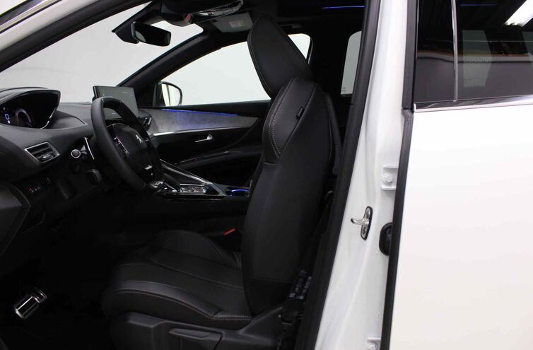 PEUGEOT 5008 SUV Diesel