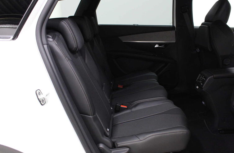 PEUGEOT 5008 SUV Diesel