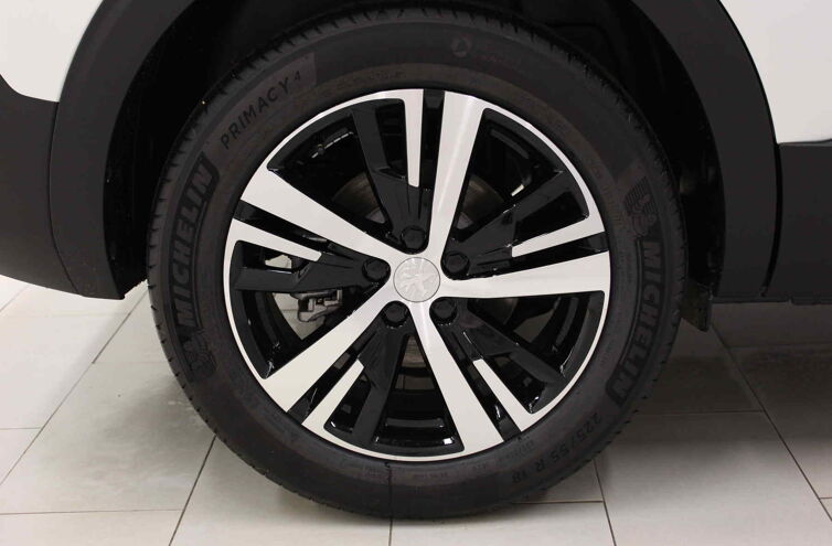 PEUGEOT 5008 SUV Diesel