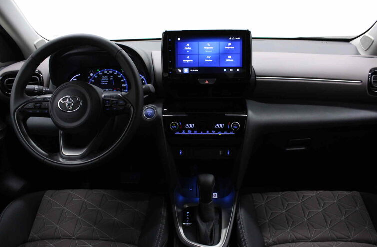 TOYOTA Yaris Cross SUV Hybride Essence