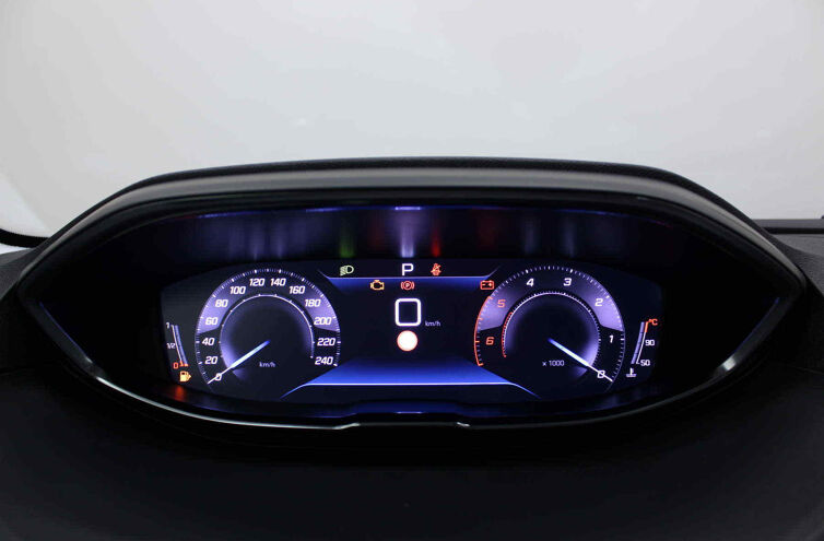 PEUGEOT 5008 SUV Diesel