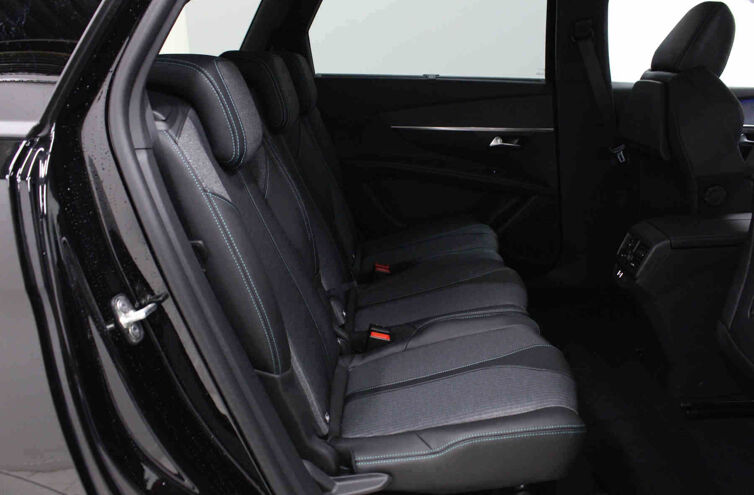 PEUGEOT 5008 SUV Diesel