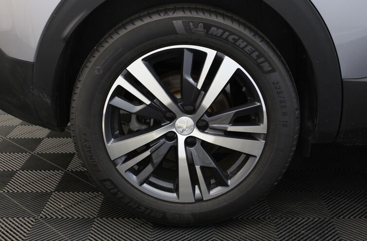 PEUGEOT 3008 SUV Diesel