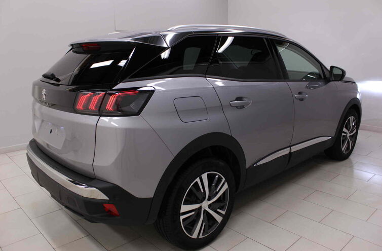 PEUGEOT 3008 SUV Diesel