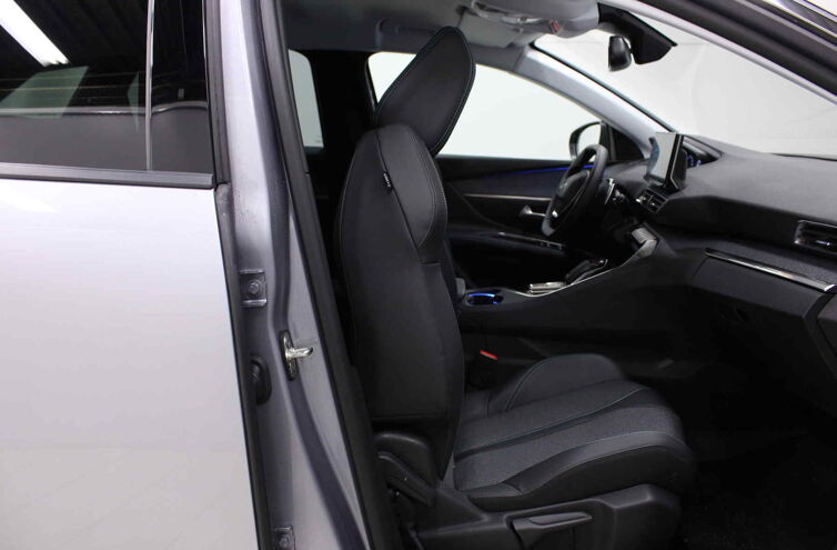 PEUGEOT 3008 SUV Diesel