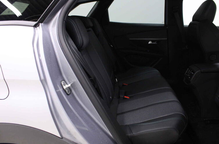PEUGEOT 3008 SUV Diesel