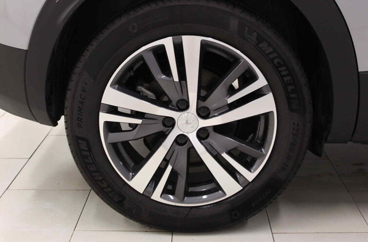 PEUGEOT 3008 SUV Diesel