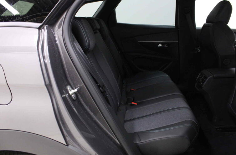 PEUGEOT 3008 SUV Diesel