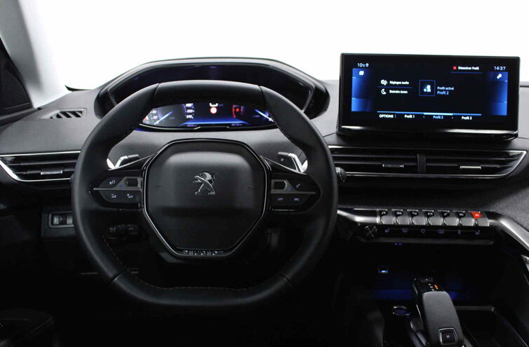 PEUGEOT 3008 SUV Diesel