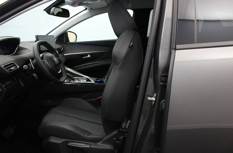 PEUGEOT 3008 SUV Diesel