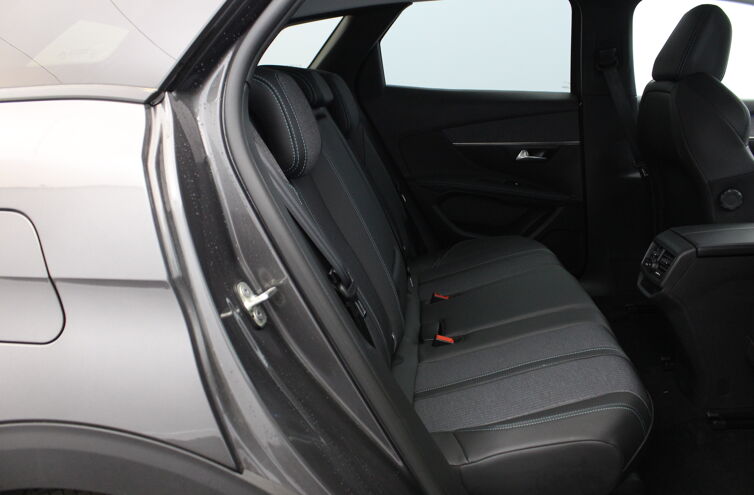 PEUGEOT 3008 SUV Diesel