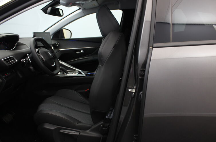 PEUGEOT 3008 SUV Diesel