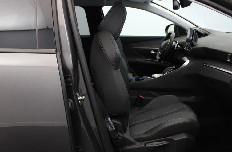 PEUGEOT 3008 SUV Diesel