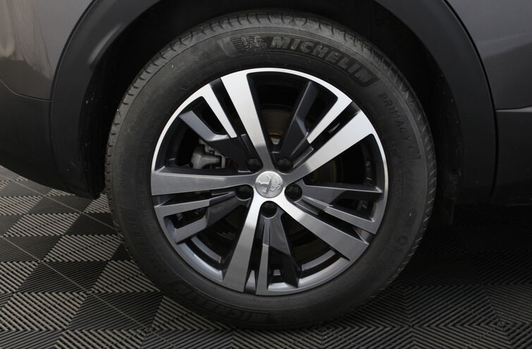 PEUGEOT 3008 SUV Diesel