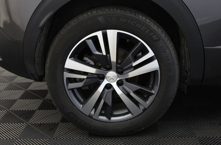 PEUGEOT 3008 SUV Diesel