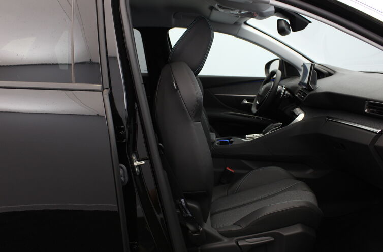 PEUGEOT 3008 SUV Diesel