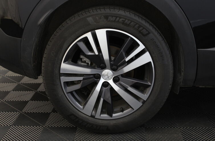 PEUGEOT 3008 SUV Diesel