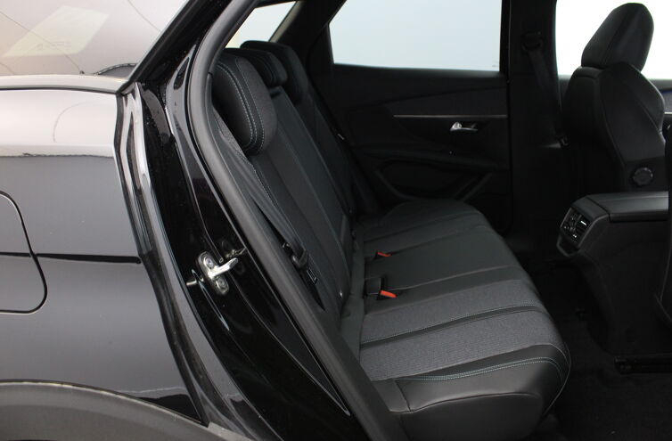 PEUGEOT 3008 SUV Diesel