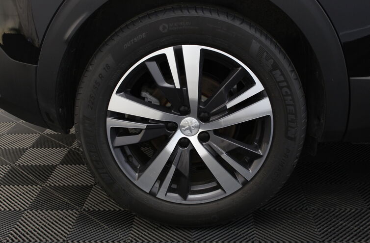 PEUGEOT 3008 SUV Diesel