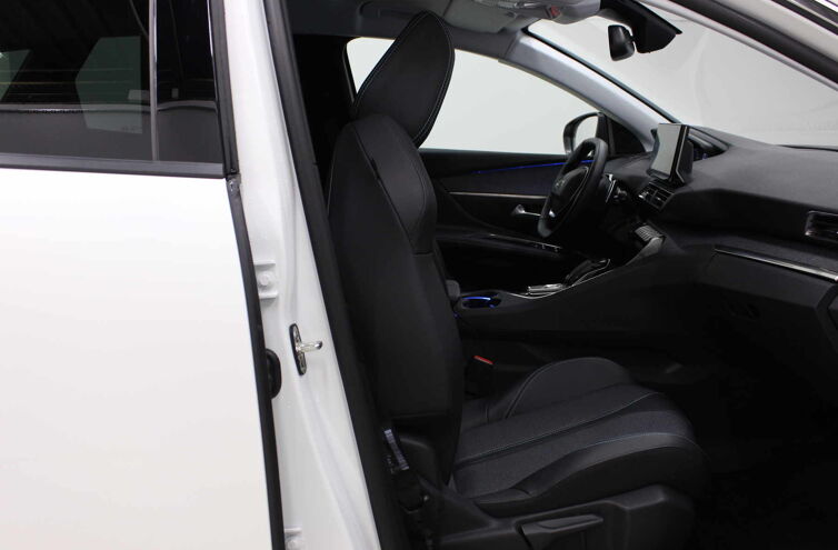 PEUGEOT 3008 SUV Diesel
