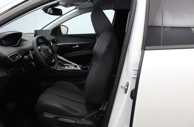 PEUGEOT 3008 SUV Diesel