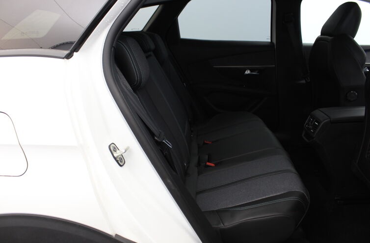 PEUGEOT 3008 SUV Diesel