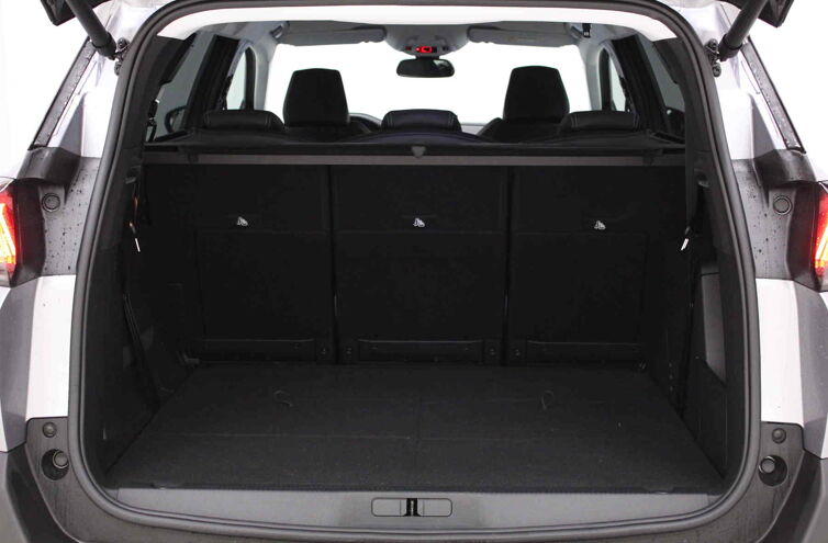 PEUGEOT 5008 SUV Diesel