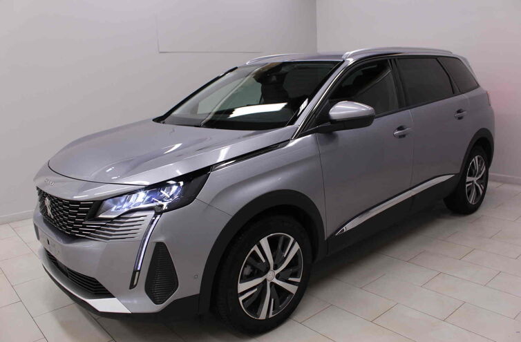 PEUGEOT 5008 SUV Diesel