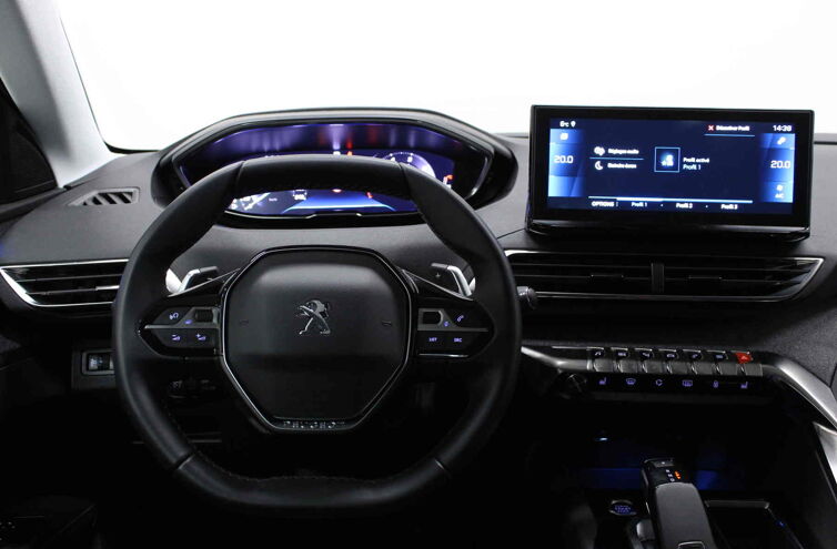 PEUGEOT 5008 SUV Diesel
