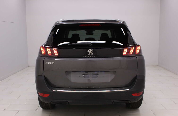 PEUGEOT 5008 SUV Diesel