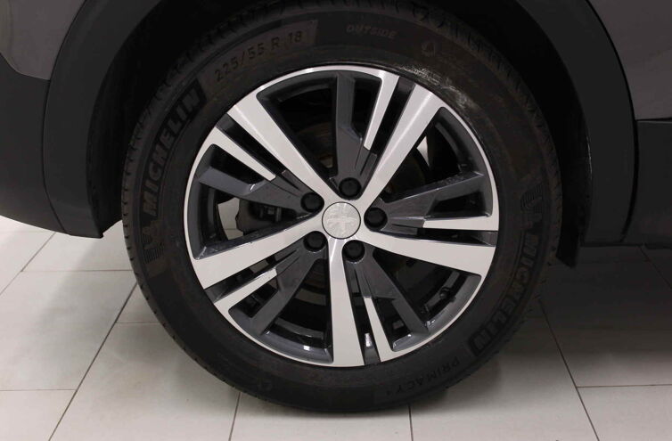 PEUGEOT 5008 SUV Diesel
