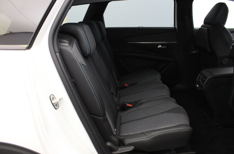 PEUGEOT 5008 SUV Diesel