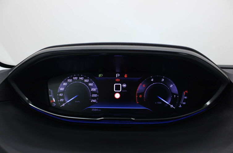 PEUGEOT 5008 SUV Diesel