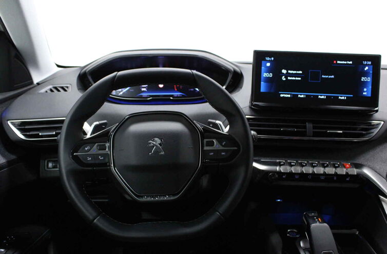 PEUGEOT 5008 SUV Diesel