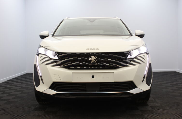 PEUGEOT 5008 SUV Diesel