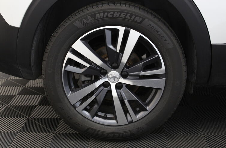 PEUGEOT 5008 SUV Diesel