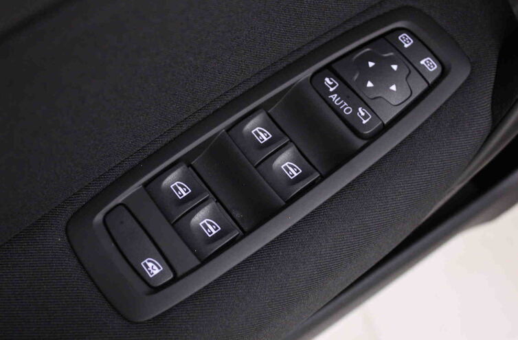 RENAULT Mégane Berline Hybride rechargeable Essence