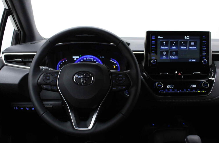 TOYOTA Corolla Berline Hybride Essence