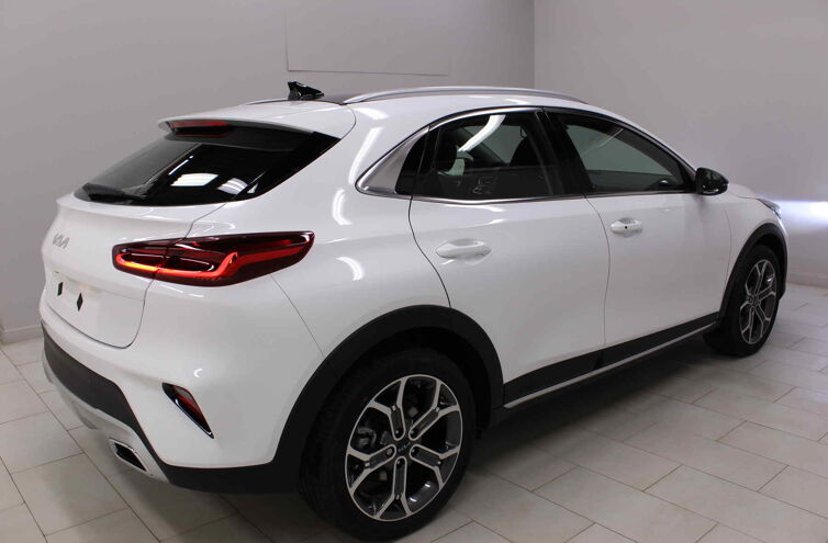 KIA XCeed Hybride Rechargeable Berline Hybride rechargeable Essence