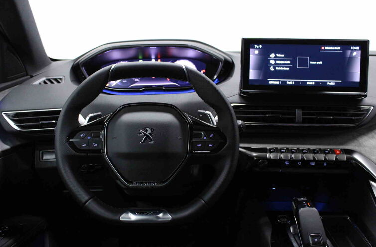 PEUGEOT 5008 SUV Diesel