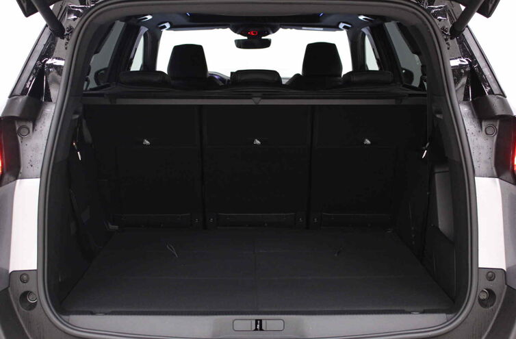 PEUGEOT 5008 SUV Diesel