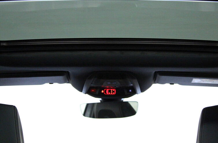 PEUGEOT 5008 SUV Diesel