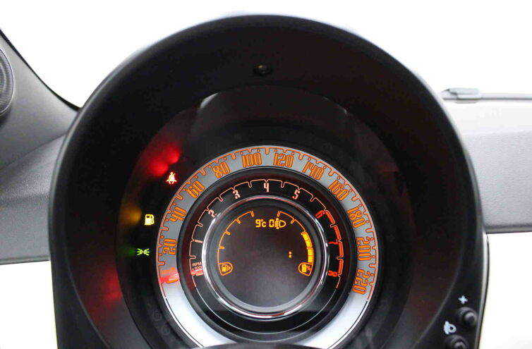 FIAT 500 Série 9 Citadine Hybride Essence